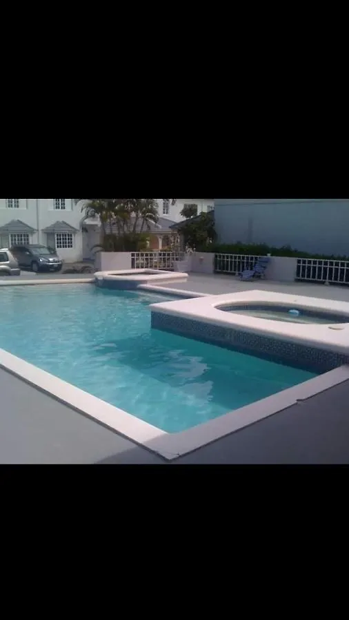 Rush Ironshore Deluxe Villa Montego Bay